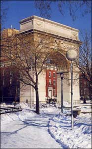 Image of The Arch, Washington Square. Behind the Arch: Fifth Ave. at left, Washington Square North at right.